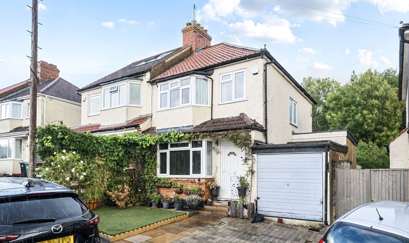 The Greenway, Epsom, KT18