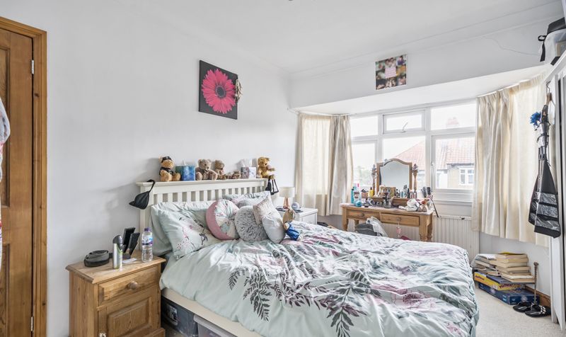 The Greenway, Epsom, KT18