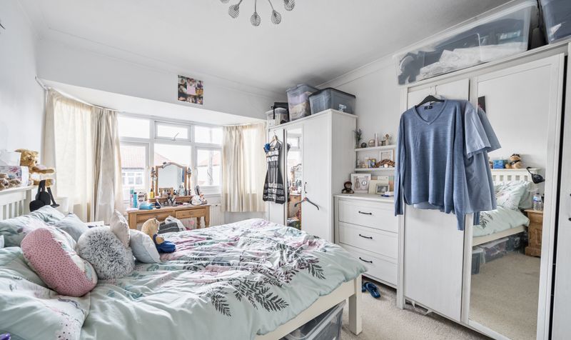 The Greenway, Epsom, KT18
