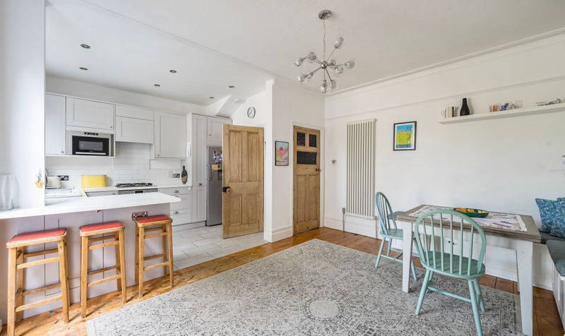 Andrews Close, Epsom, KT17