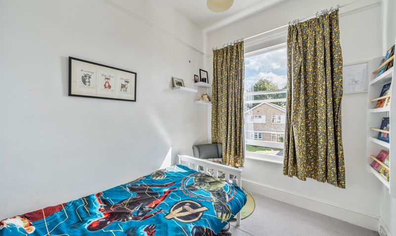 Andrews Close, Epsom, KT17