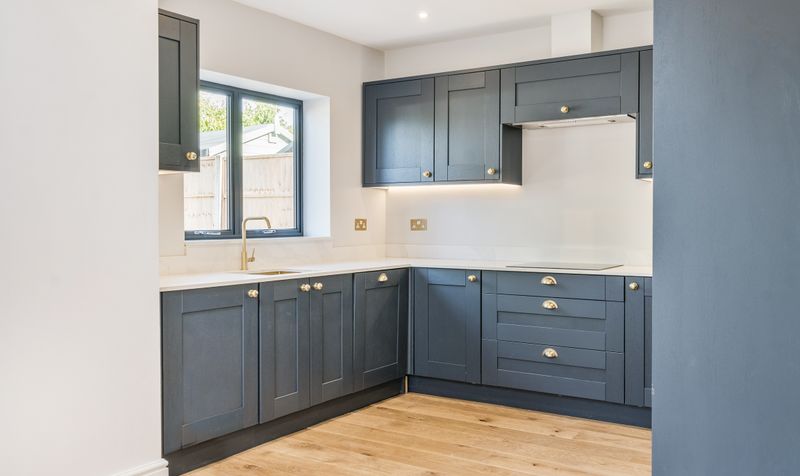 London Road, Ewell, KT17