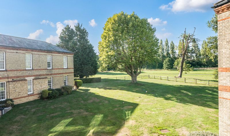 Horton Crescent, Epsom, KT19