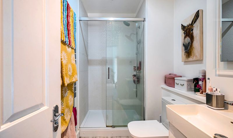 Horton Crescent, Epsom, KT19