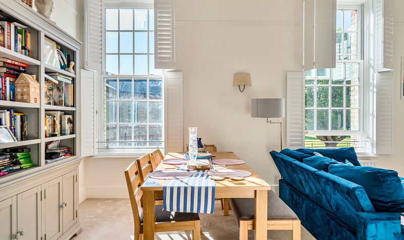 Horton Crescent, Epsom, KT19