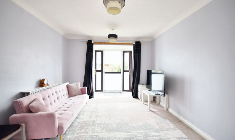 Farriers Road, Epsom, KT17