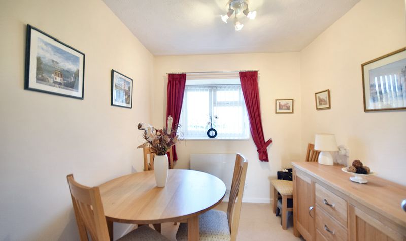Henbit Close, Rowan Mead Henbit Close, KT20