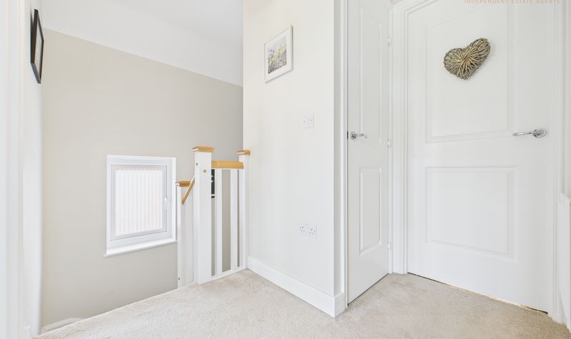 Duke Grove, Saighton, CH3