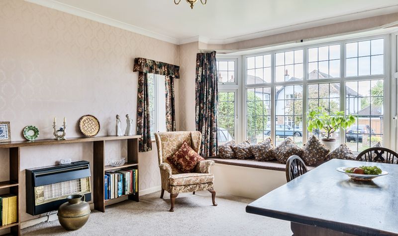 Pine Hill, Epsom, KT18