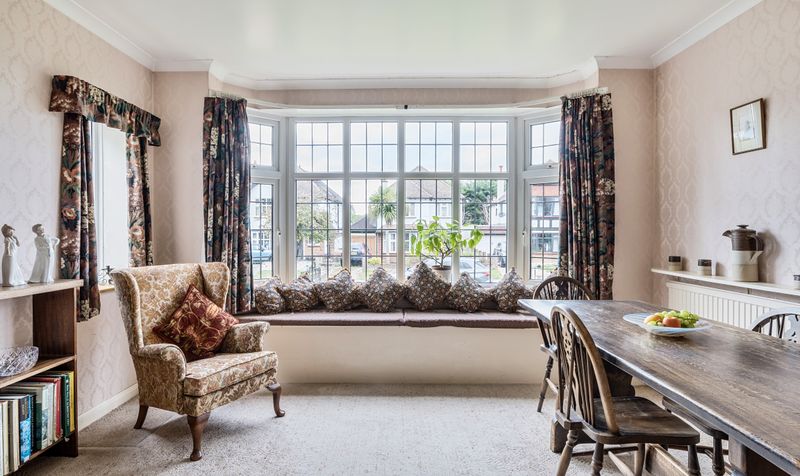 Pine Hill, Epsom, KT18