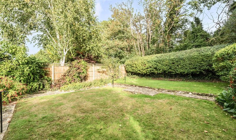 Pine Hill, Epsom, KT18