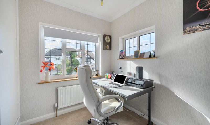 Pine Hill, Epsom, KT18