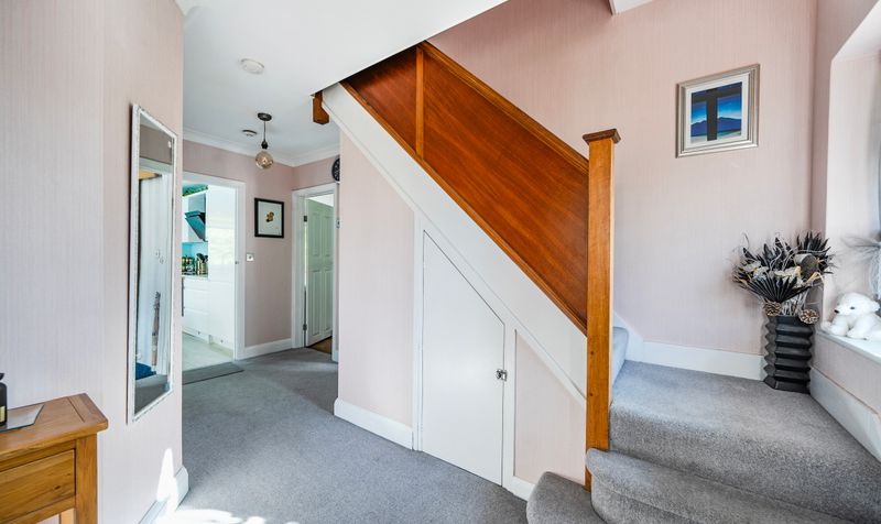 Pine Hill, Epsom, KT18