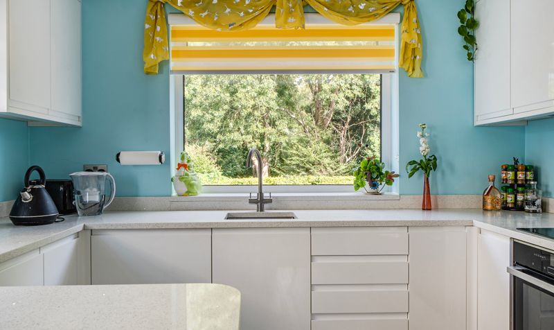 Pine Hill, Epsom, KT18