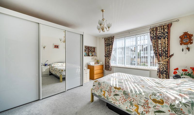 Pine Hill, Epsom, KT18