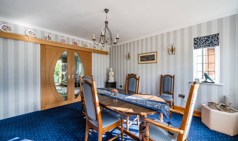 Pine Hill, Epsom, KT18