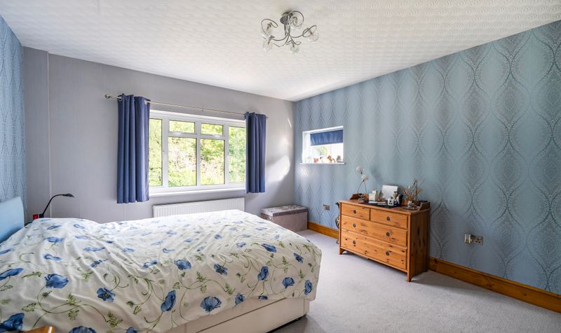 Pine Hill, Epsom, KT18