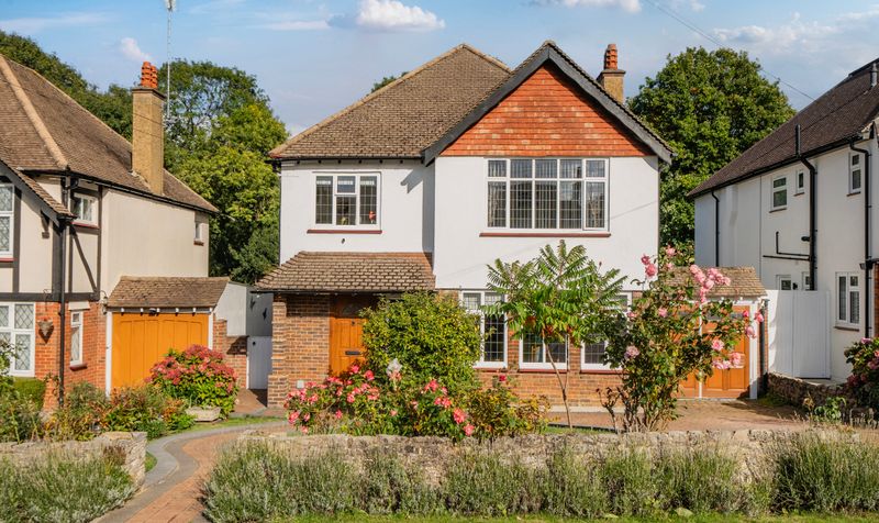 Pine Hill, Epsom, KT18