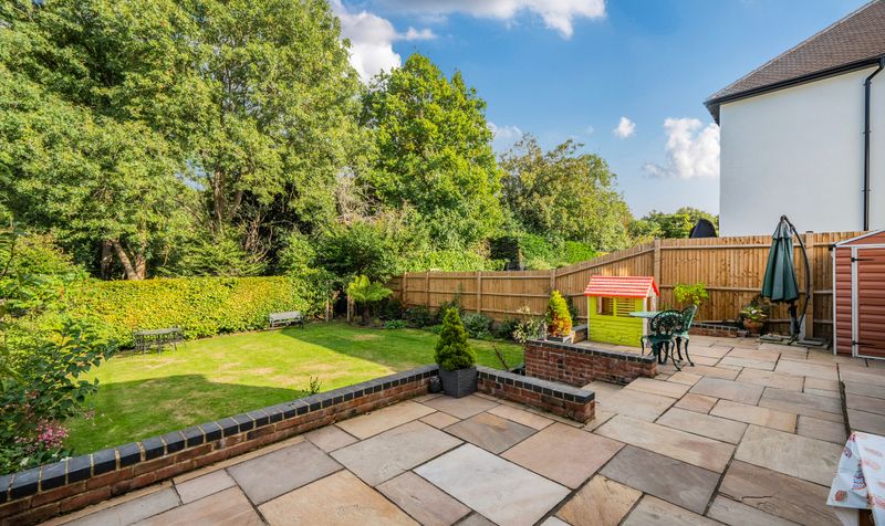 Pine Hill, Epsom, KT18