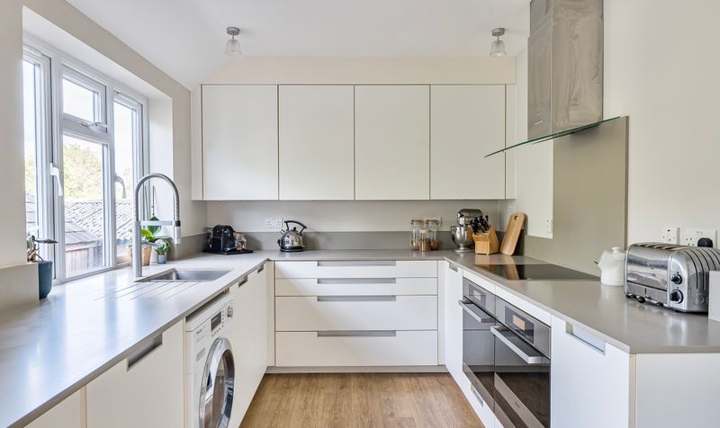 Hookfield, Epsom, KT19