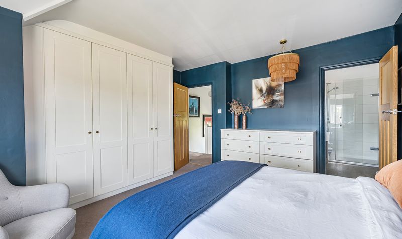 Hookfield, Epsom, KT19