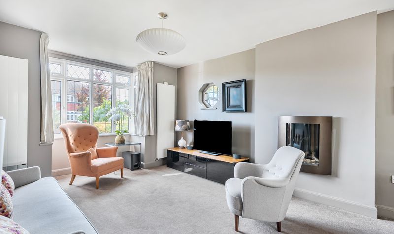 Hookfield, Epsom, KT19