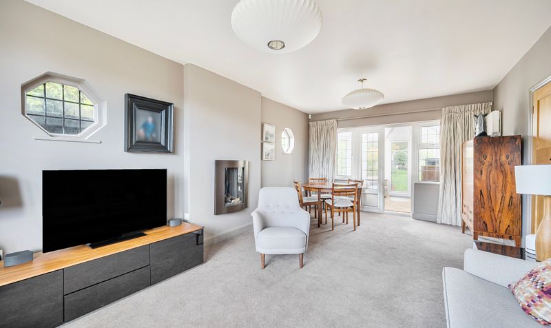 Hookfield, Epsom, KT19