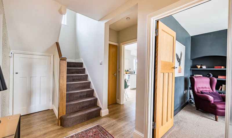 Hookfield, Epsom, KT19