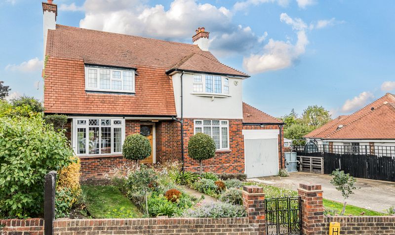 Hookfield, Epsom, KT19