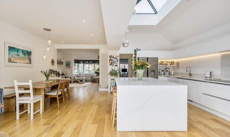 Copse Edge Avenue, Epsom, KT17