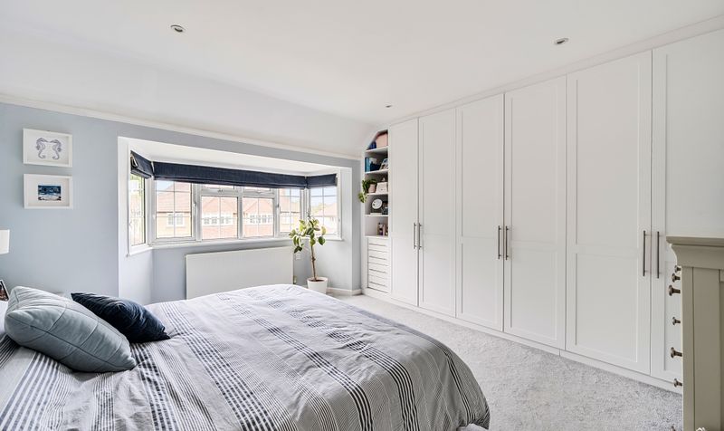 Copse Edge Avenue, Epsom, KT17