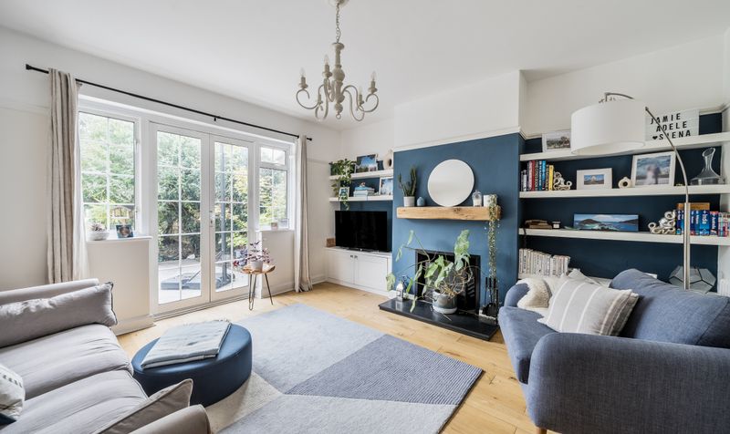 Copse Edge Avenue, Epsom, KT17