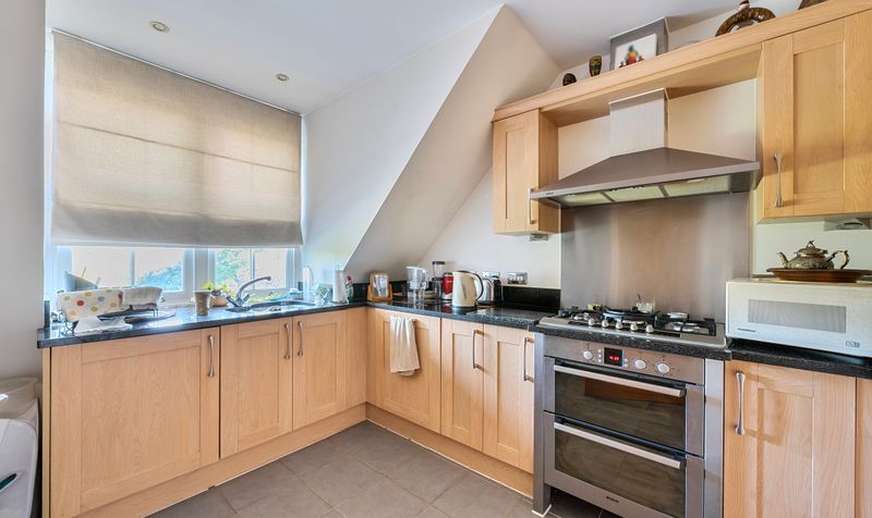 South Street, Epsom, KT18