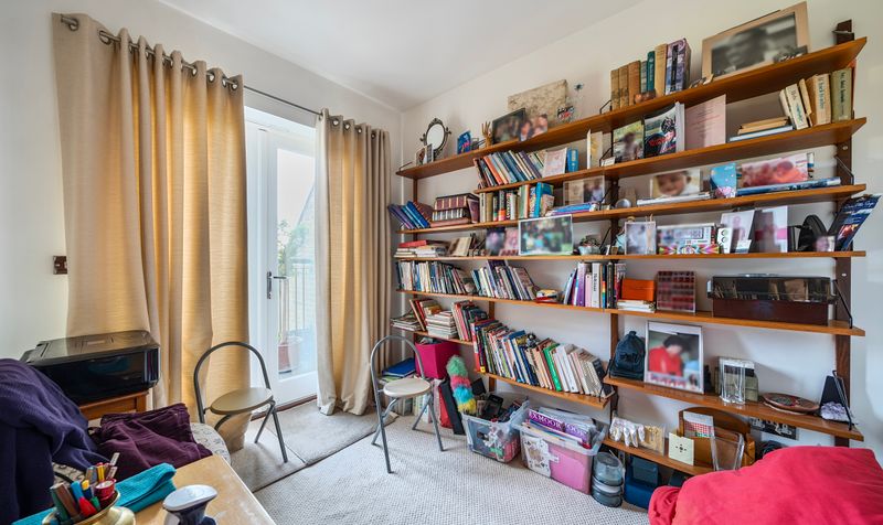 South Street, Epsom, KT18