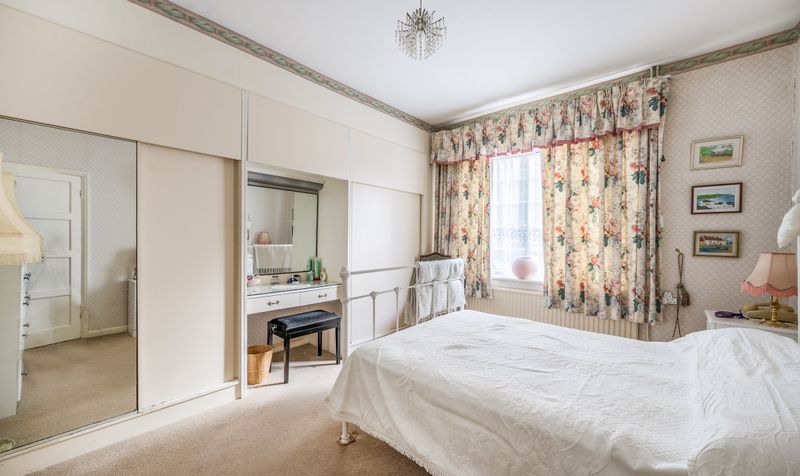 Great Tattenhams, Epsom, KT18