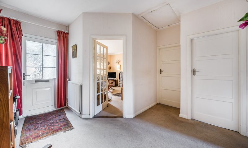 Great Tattenhams, Epsom, KT18