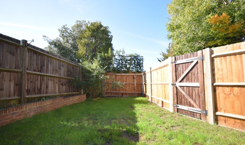 Whitehorse Drive, Epsom, KT18