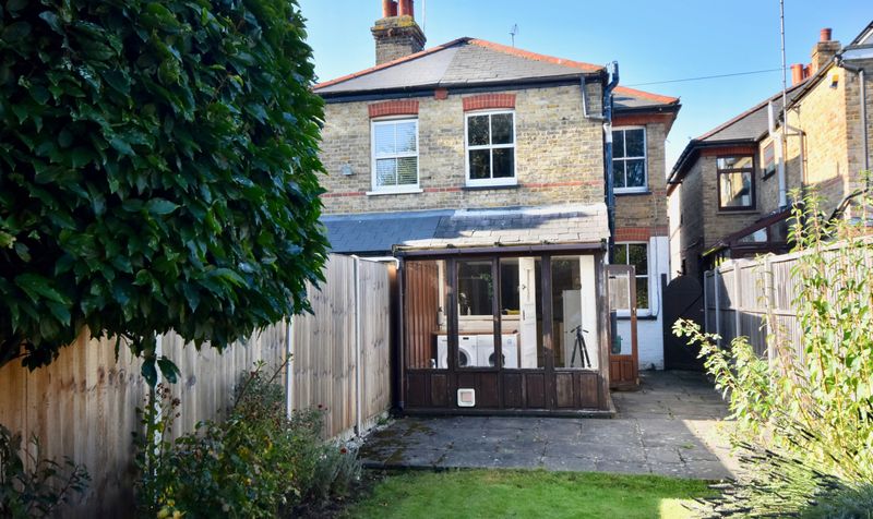 Grove Road, Ashtead, KT21