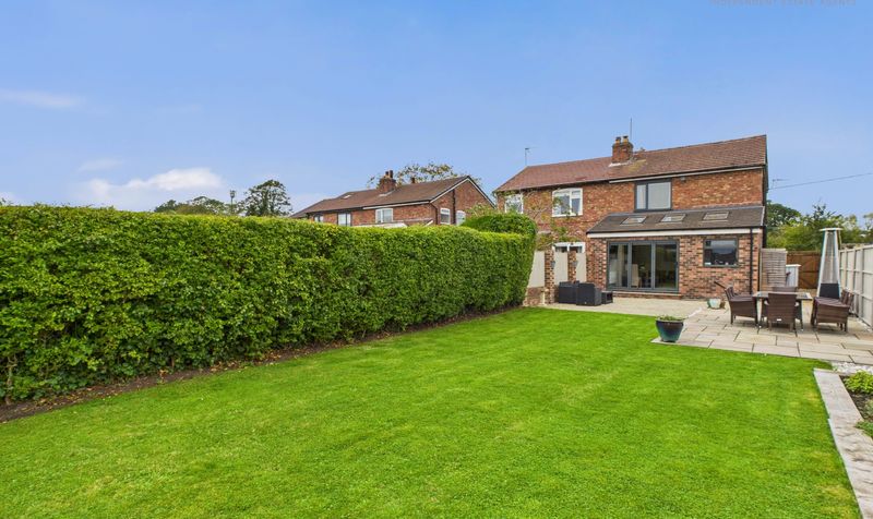 Guilden Sutton Lane, Guilden Sutton, CH3
