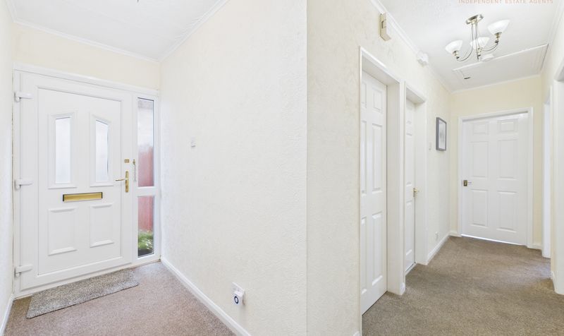Grove Gardens, Littleton, CH3