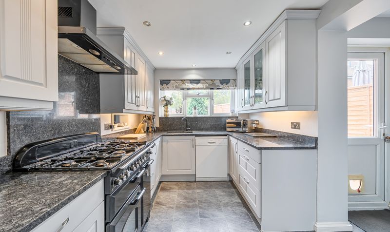 Cray Avenue, Ashtead, KT21