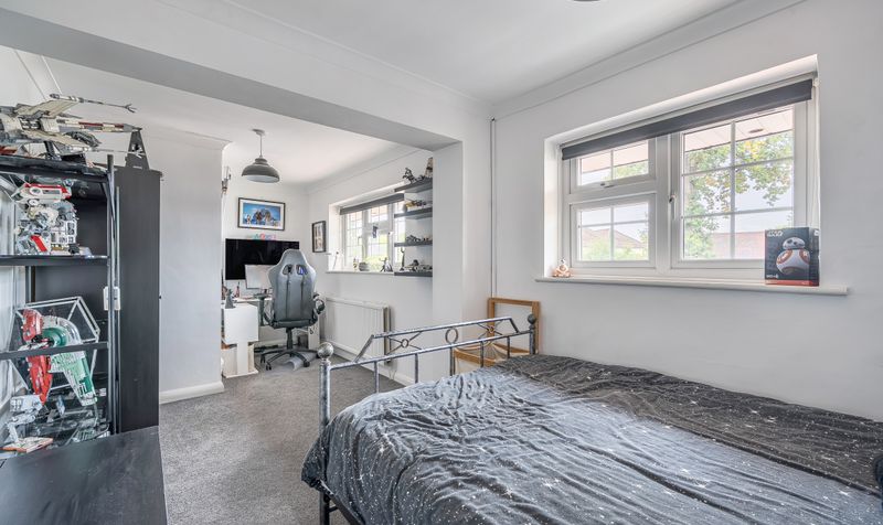 Cray Avenue, Ashtead, KT21