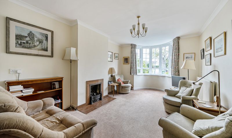 Hylands Close, Epsom, KT18