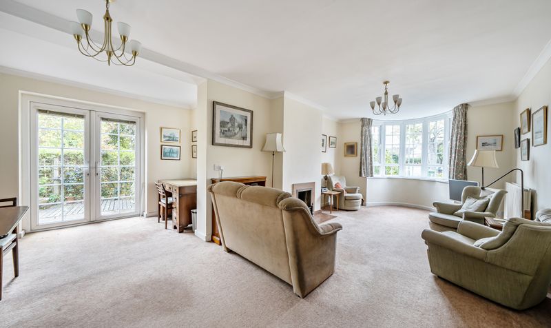 Hylands Close, Epsom, KT18