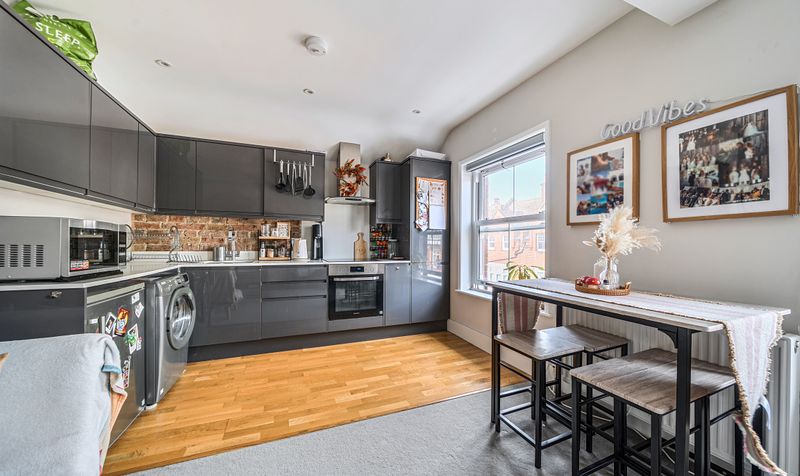 Upper High Street, Epsom, KT17