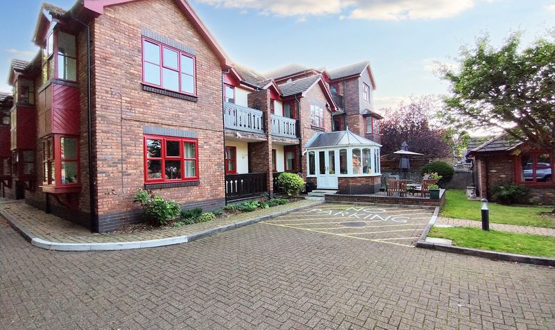 College Road, The Croft, KT17