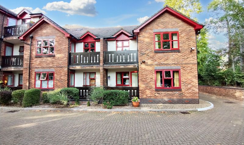 College Road, The Croft, KT17