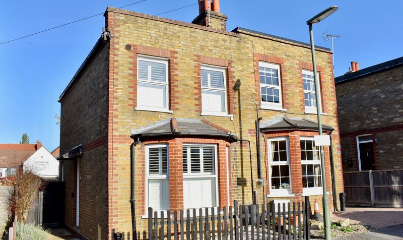Albert Road, Ashtead, KT21