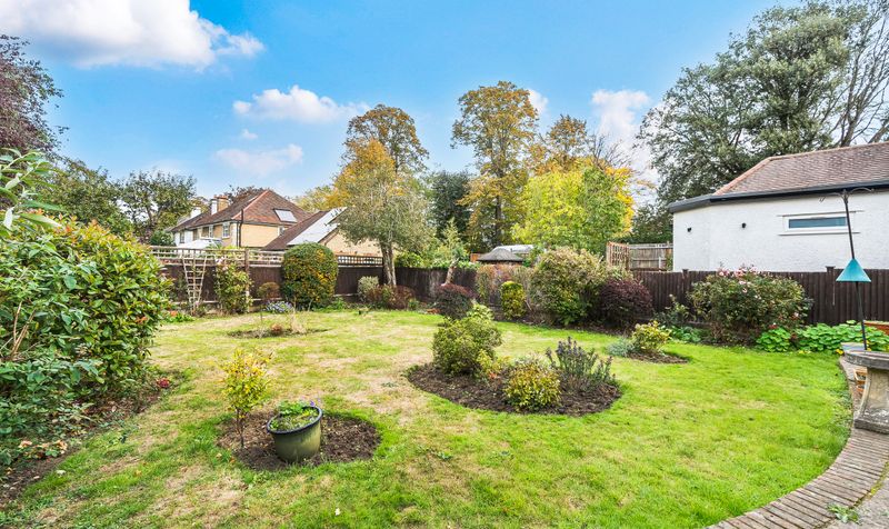 Christ Church Road, Epsom, KT19