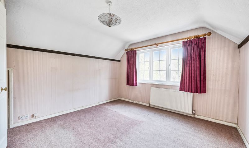 Christ Church Road, Epsom, KT19